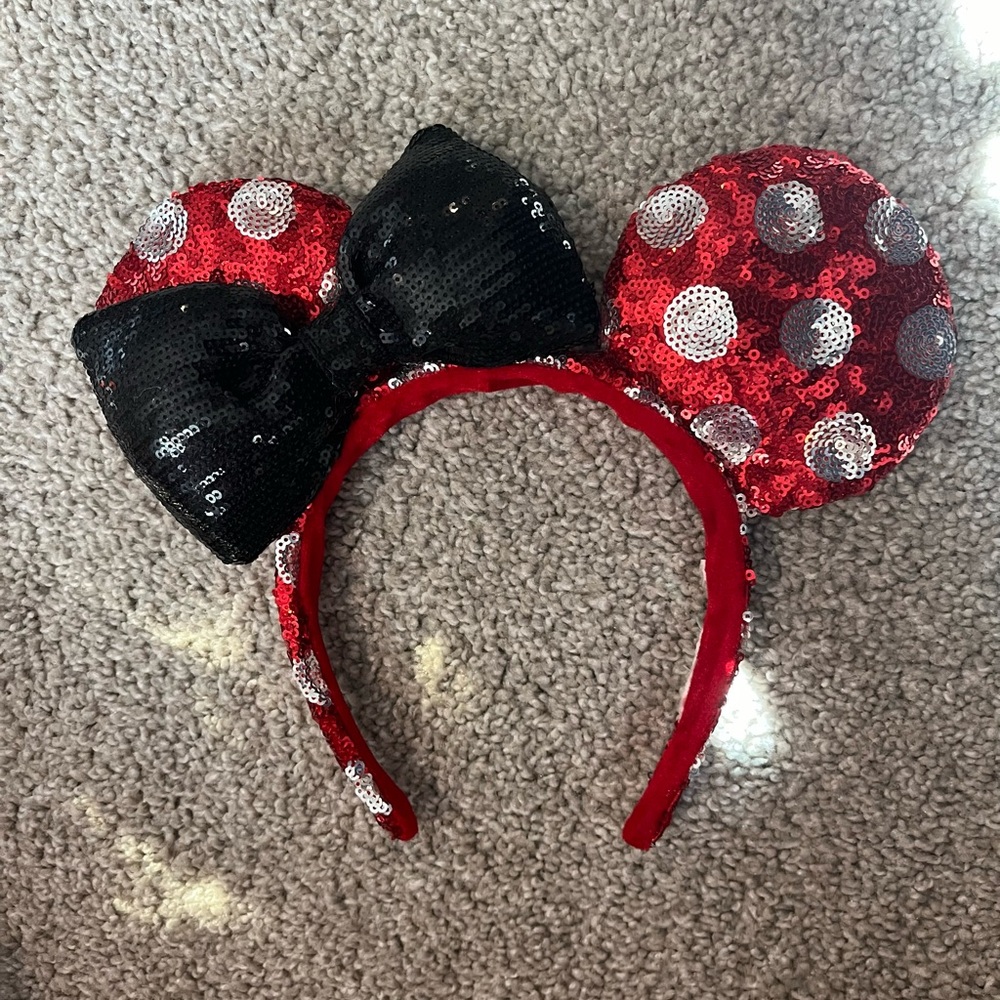 Minnie Mouse Ear Polka Dot Headband